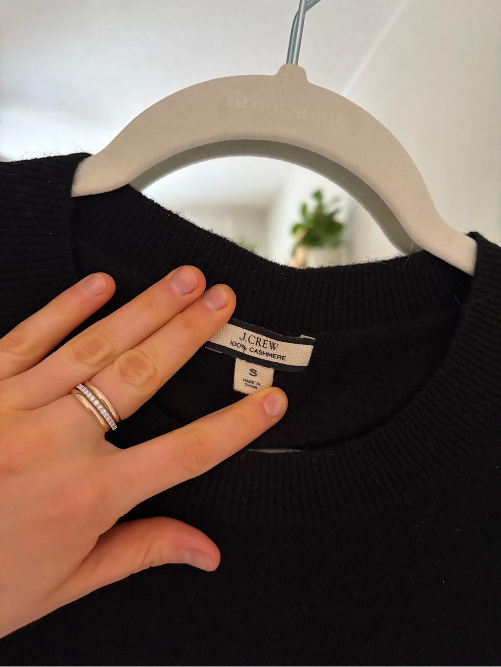 J. Crew Black Womens Cashmere Crewneck Sweater - Picture 2 of 2